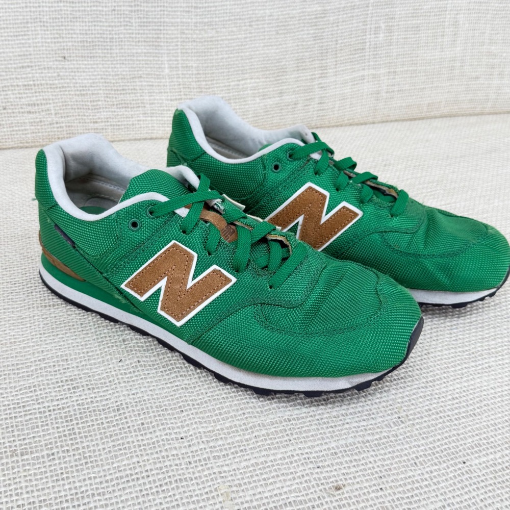 New Balance 574 Green Brown Suede Textile Kids Sneakers KL574GPG Boys Size 6